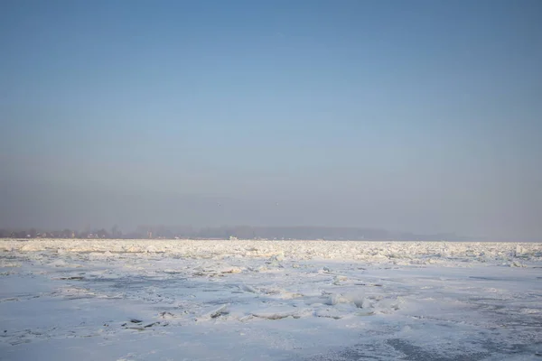 Panorama Del Danubio Congelado Durante Invierno 2017 Zemun Belgrado Serbia — Foto de Stock