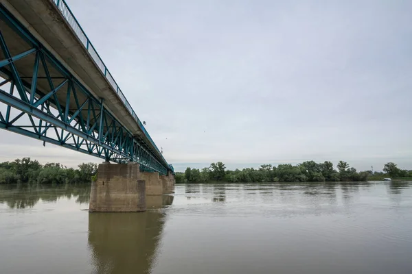 Stalowy Most Przez Rzekę Savę Między Brckiem Gunją Granicy Bośni — Zdjęcie stockowe