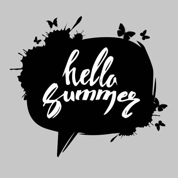 Iscrizione Hello Summer, macchie e farfalle volanti, illustrazione . — Vettoriale Stock
