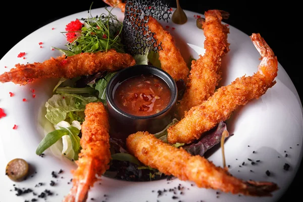 Breadcrumbs içinde kızarmış karides