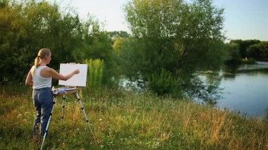 deniz manzara resmi ressamın