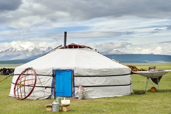 Moğol jurt otlaklar (Moğol bozkır)