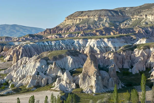 Sunrise, Türkiye'nin Kapadokya'nın renkli dağların manzaraya