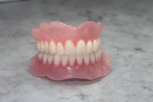 Removable full dentures — Stock Photo, Image