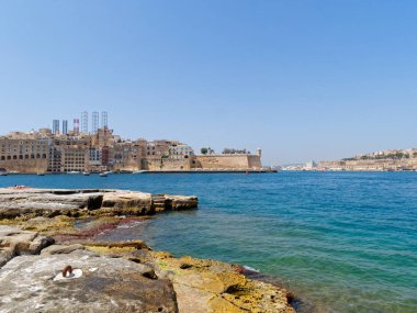 Güzel ve eski Isla şehrinin manzarası. Malta