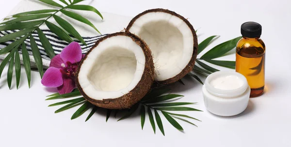 Cosmetics med kokos — Stockfoto