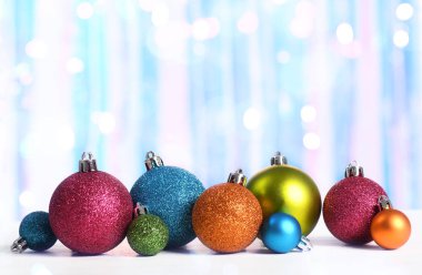 çok renkli mücevherler.