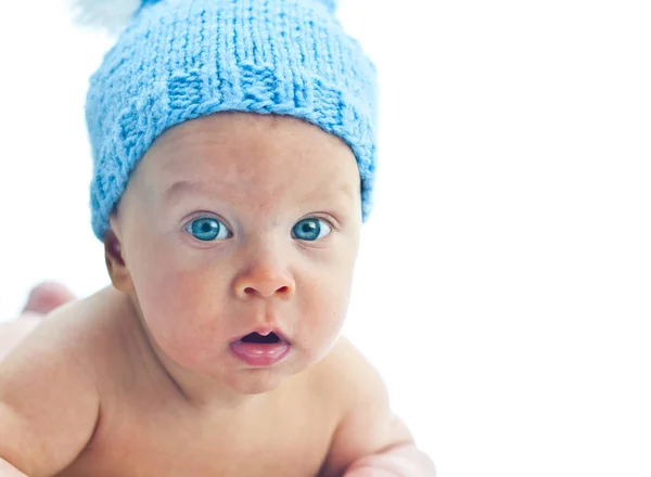 Un Enfant Avec Les Yeux Bleus Dans Le Chapeau Gros Yeux Bleus Bebe Aux Yeux Bleus Mignon Yeux Pleins De Bonheur Bebe Yeux Heureux Image Libre De Droit Par Cherokee4 C