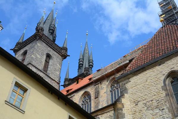 Die Kirche von Tyn, Prag. — Stockfoto
