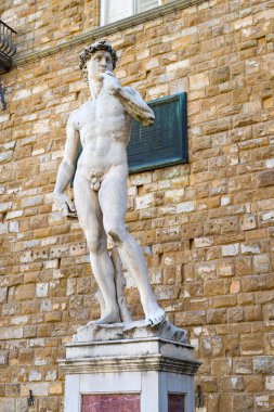 Michelangelo 'nun Davut' unun kopyası Floransa, İtalya 'da Sinyorya meydanında.