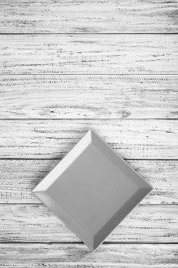 ahşap masa arka plan boş dikdörtgen plaka