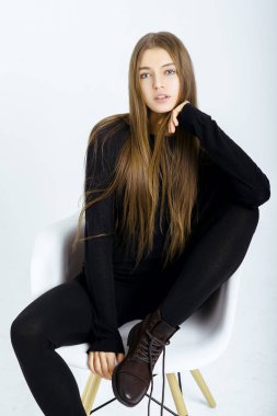 Genç insanlar için uygun giysiler