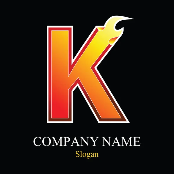 Разработка логотипа K letter fire . — стоковый вектор