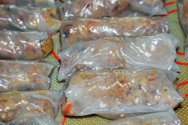 Domuz eti böreği pirinç paketleyicileri bir closeup