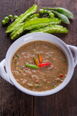 fermente Balık baharatlı sos