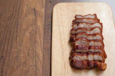 derin kızarmış domuz eti