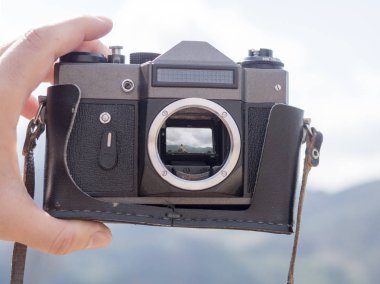 Bir ayna kamera ayna