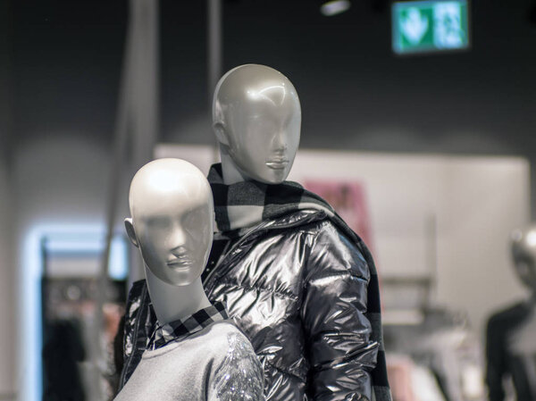 Female mannequin, shopping, sale