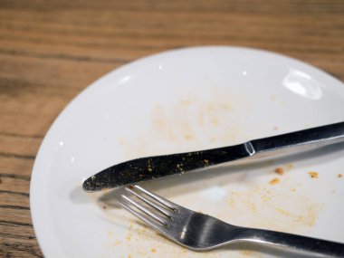 Kirli bulaşık, bıçak, çatal