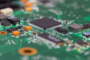 Anakart modern dizüstü bilgisayar, çoklu-kontrol butonu çip ve Smd bileşenleri yakın çekim.