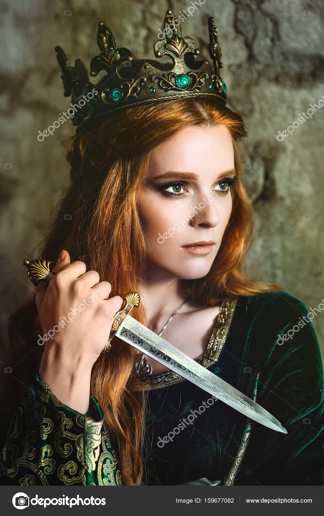 Ginger queen near the castle Stock Photo by ©Fotolit2 159677082