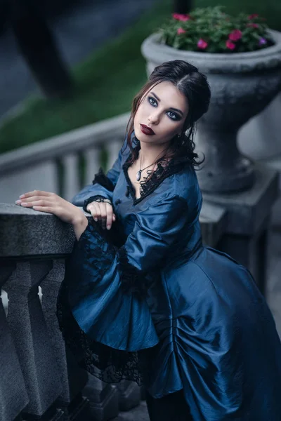 Viktorianska dam blå — Stockfoto