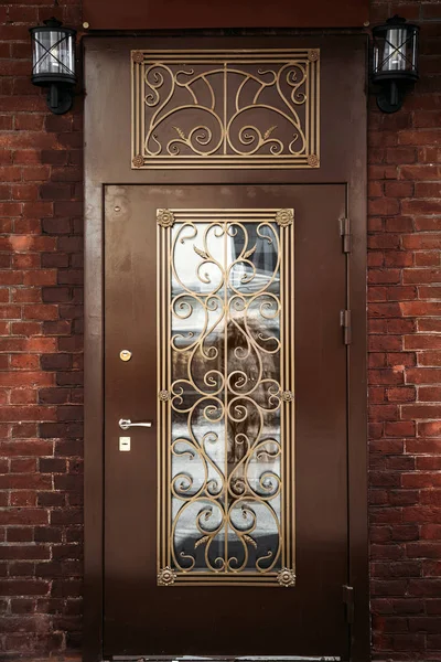 Old wooden door — Stock Photo, Image