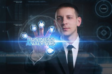 Ekonomi, teknoloji, Internet ve ağ kavramı. Genç busine