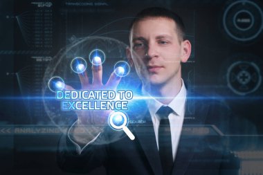 Ekonomi, teknoloji, Internet ve ağ kavramı. Genç busine