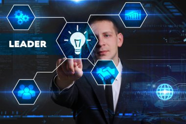 Ekonomi, teknoloji, Internet ve ağ kavramı. Genç busine