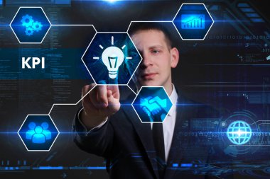 Ekonomi, teknoloji, Internet ve ağ kavramı. Genç busine