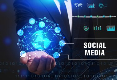 Ekonomi, teknoloji, Internet ve ağ kavramı. Genç busine