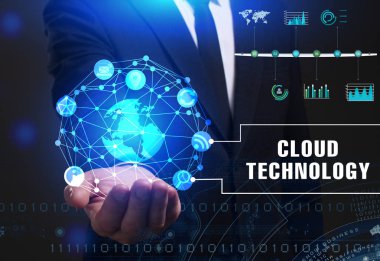 Ekonomi, teknoloji, Internet ve ağ kavramı. Genç busine