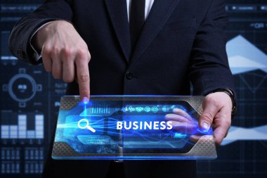 Ekonomi, teknoloji, Internet ve ağ kavramı. Genç busine