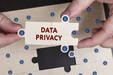 Ekonomi, teknoloji, Internet ve ağ kavramı. Genç busine