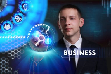 Ekonomi, teknoloji, Internet ve ağ kavramı. Genç busine