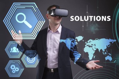 Ekonomi, teknoloji, Internet ve ağ kavramı. Genç busine