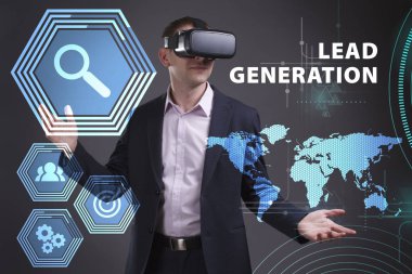 Ekonomi, teknoloji, Internet ve ağ kavramı. Genç busine