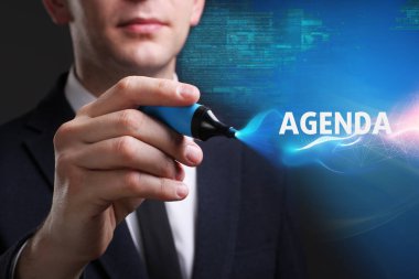 Ekonomi, teknoloji, Internet ve ağ kavramı. Genç busine