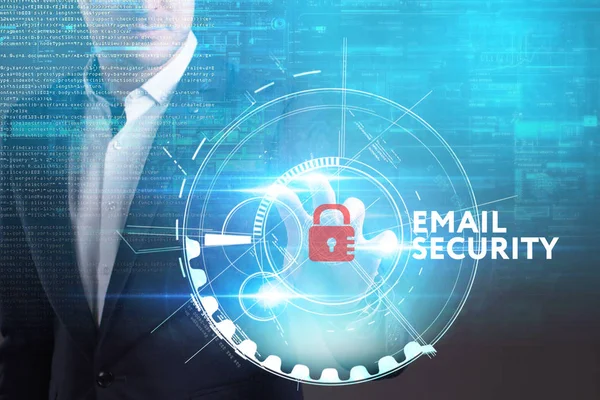 Ekonomi, teknoloji, Internet ve ağ kavramı. Genç busine