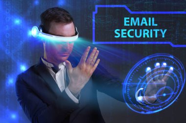 Ekonomi, teknoloji, Internet ve ağ kavramı. Genç busine