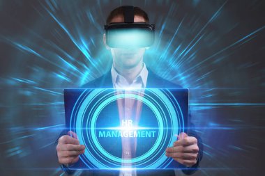 Ekonomi, teknoloji, Internet ve ağ kavramı. Genç busine