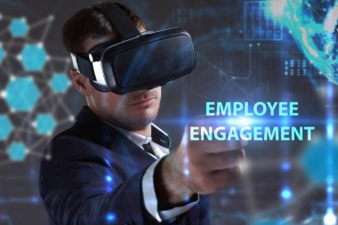 Ekonomi, teknoloji, Internet ve ağ kavramı. Genç busine