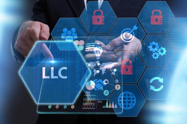 Ekonomi, teknoloji, Internet ve ağ kavramı. Genç busine