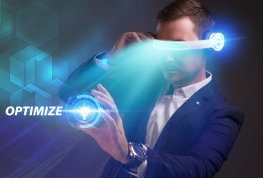 Ekonomi, teknoloji, Internet ve ağ kavramı. Genç busine