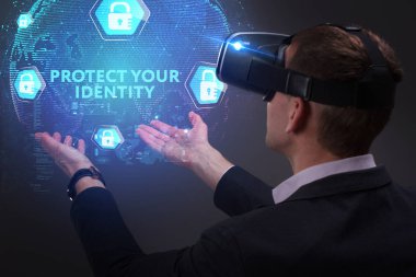 Ekonomi, teknoloji, Internet ve ağ kavramı. Genç busine