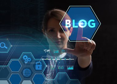 Ekonomi, teknoloji, Internet ve ağ kavramı. Genç busine