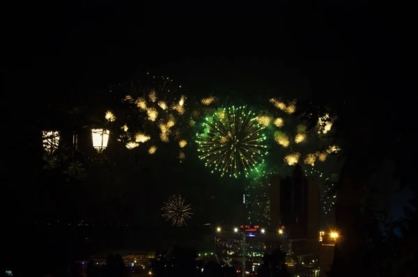 Ukrainisches Feuerwerksfestival, Stadt Odessa — Stockfoto