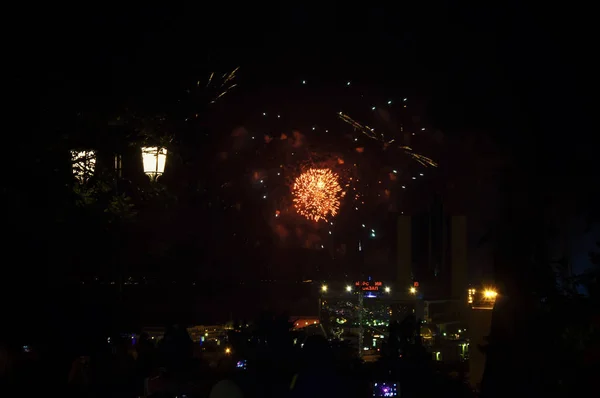 Festival de fuegos artificiales de Ucrania, ciudad de Odessa —  Fotos de Stock