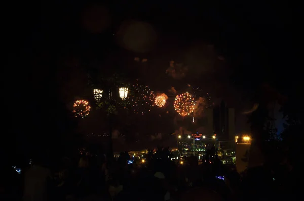 Festival de fogos de artifício ucraniano, cidade de Odessa — Fotografia de Stock